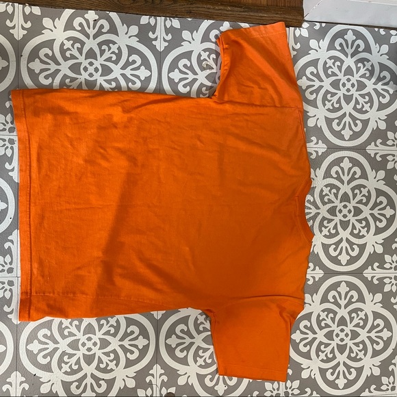 Vintage (80s or 90s) Club Monaco emblem t shirt - Picture 3 of 5